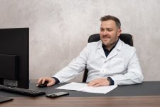 Кузнецов Владимир Борисович, психолог клиники Нонарко